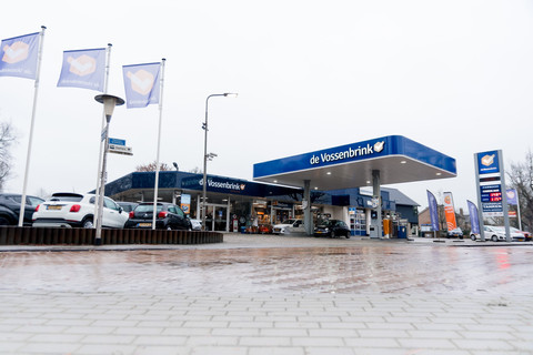 Autobedrijf de Vossenbrink B.V. Logo