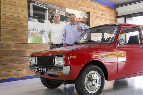 Autobedrijf Doornekamp V.O.F. Logo