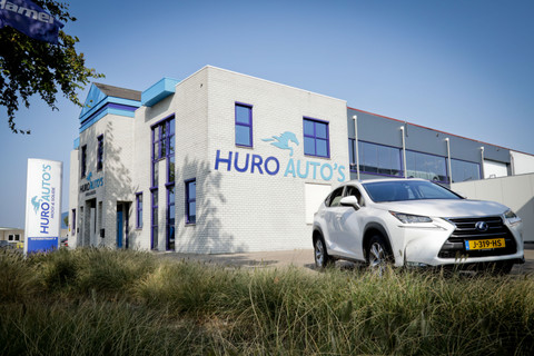 Huro Auto' s C.V. Logo