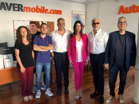 Daver-mobile di Daversa Logo