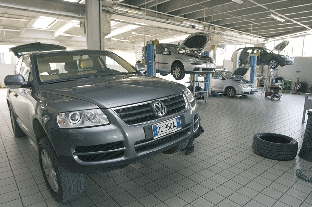 dealer showroom