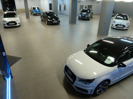 William Saverna Automobiles Logo