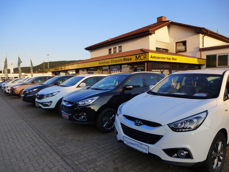 MCR Mehrmarkencenter Logo