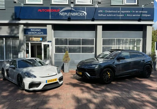 dealer showroom