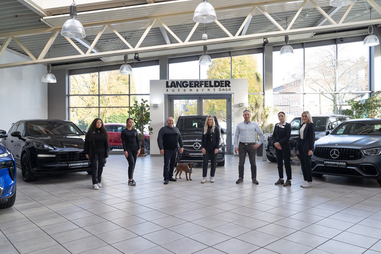 dealer showroom