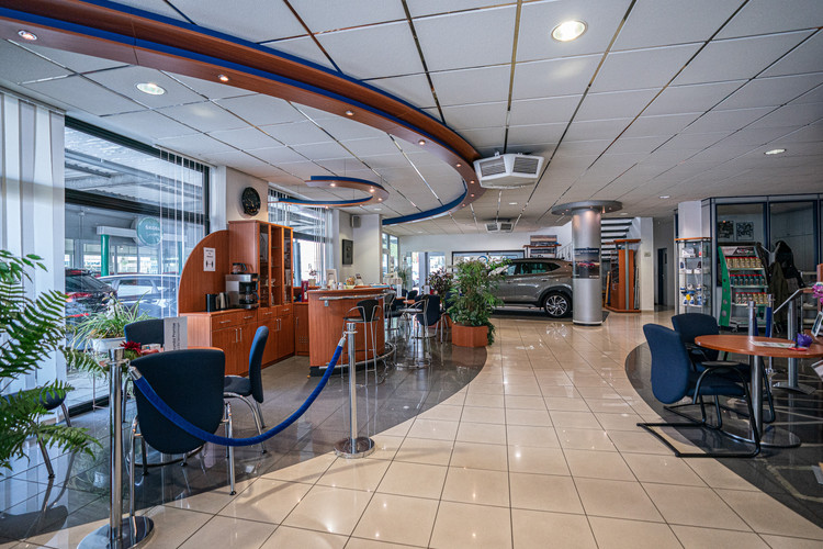 dealer showroom