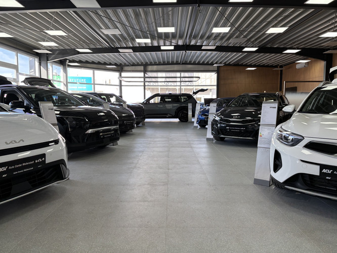 dealer showroom