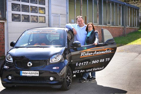 F. Weber Automobile Logo