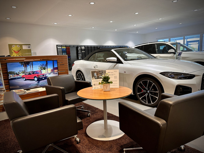 dealer showroom