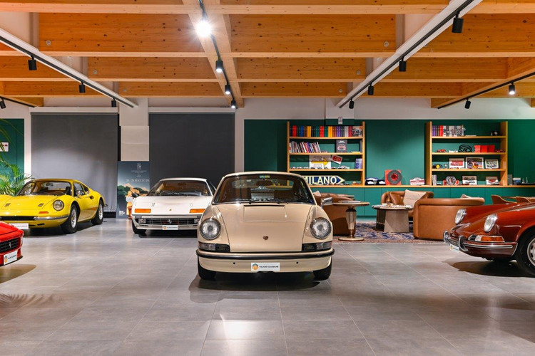 dealer showroom