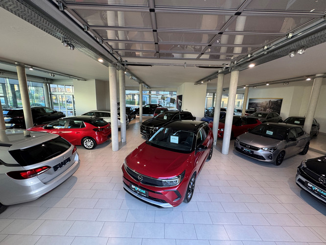 dealer showroom