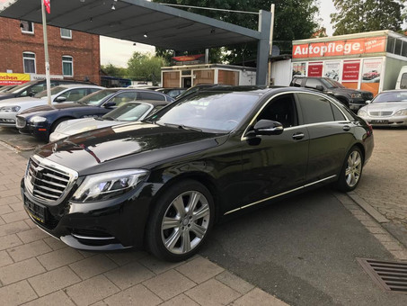 Adel Automobile Logo