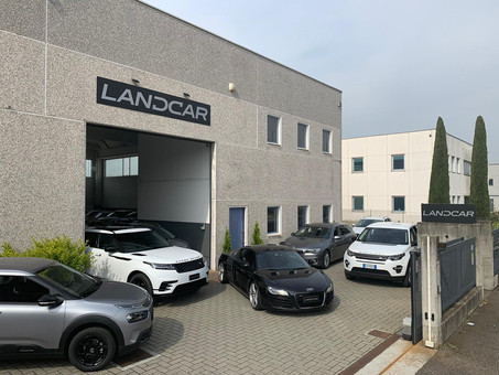 Land Cars Srl Logo
