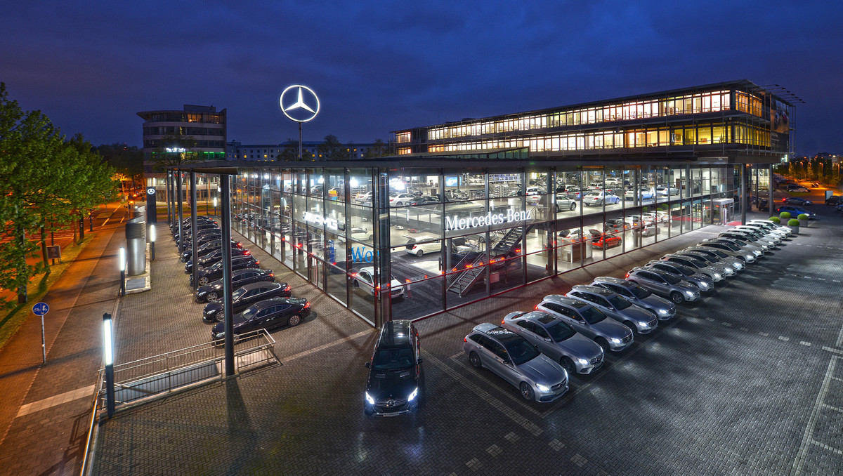 Mercedes Benz Ag In Düsseldorf Autoscout24
