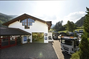 Autoservice Kerschbaumer L.&Co. Sas Logo