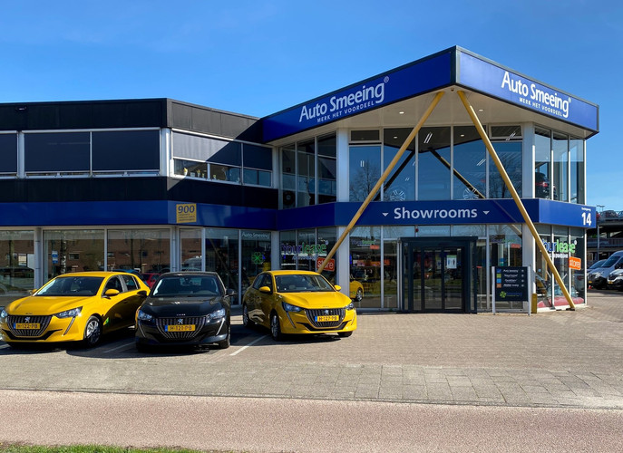 dealer showroom