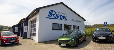 Autohaus Riedel GmbH Logo