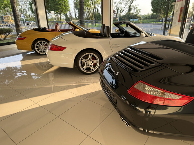dealer showroom