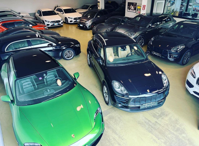 dealer showroom