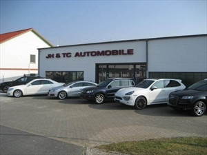 JH & TC Automobile Logo