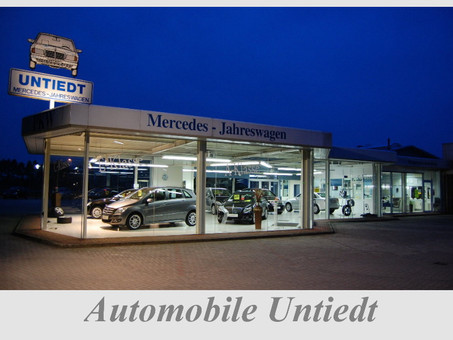 Automobile Untiedt KG Logo