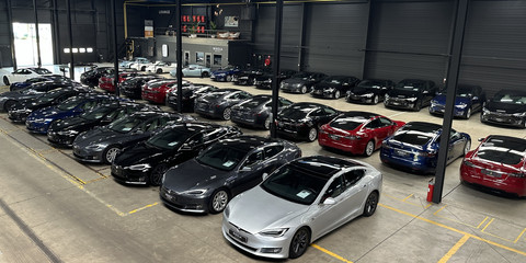 NIKOLA BRUSSELS BV Logo