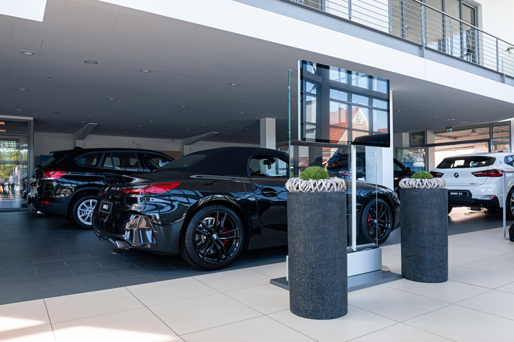 dealer showroom