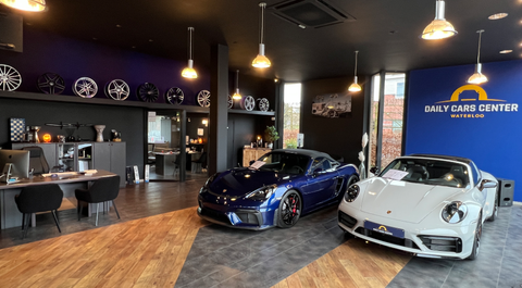 Daily Cars Center Logo