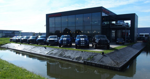 van Leersum & Zn Logo