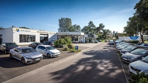 Autohaus Hubert Thies Logo