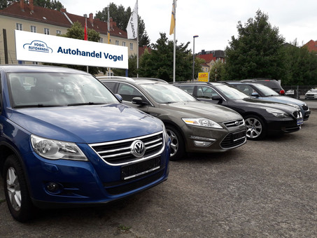 Autohandel Vogel Logo