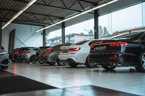 Golden Cars Belgium bvba Logo