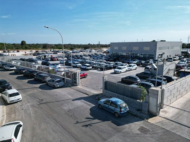 dealer showroom