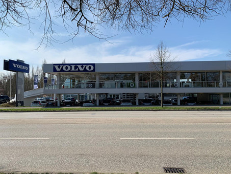 B&E Autocentrum GmbH Logo