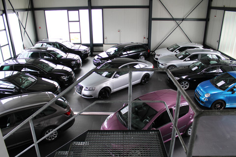 Auto Center Iseni Logo