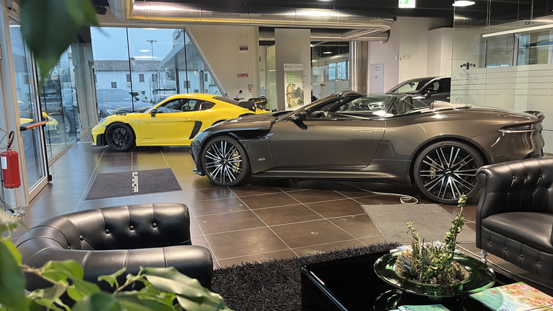 dealer showroom