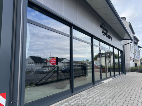 Automobile Bauer Logo