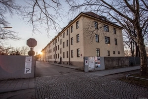 Mercedes Benz Autohandler Autohauser In Munchen Autoscout24