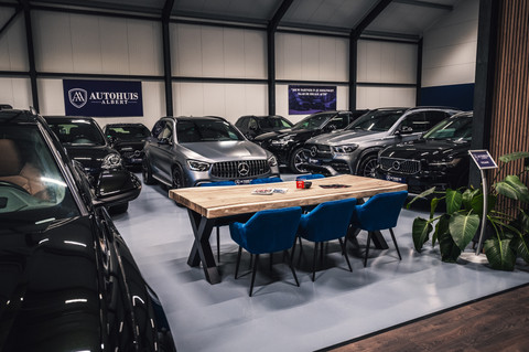 Autohuis Albert B.V. Logo