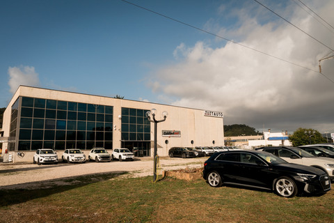 Nuova Tuttauto Srl Logo