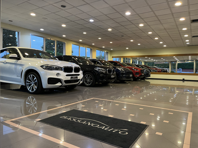 dealer showroom