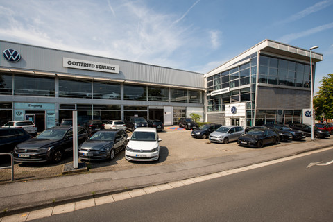 Gottfried Schultz Automobil Mülheim GmbH & Co. KG Logo