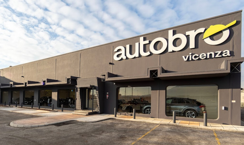 Move - Autobro Vicenza Logo