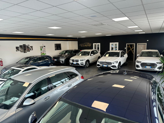 dealer showroom