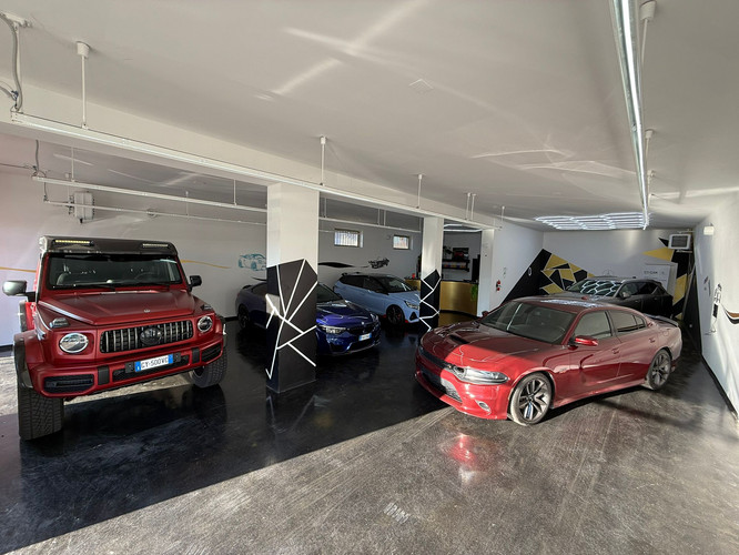 dealer showroom