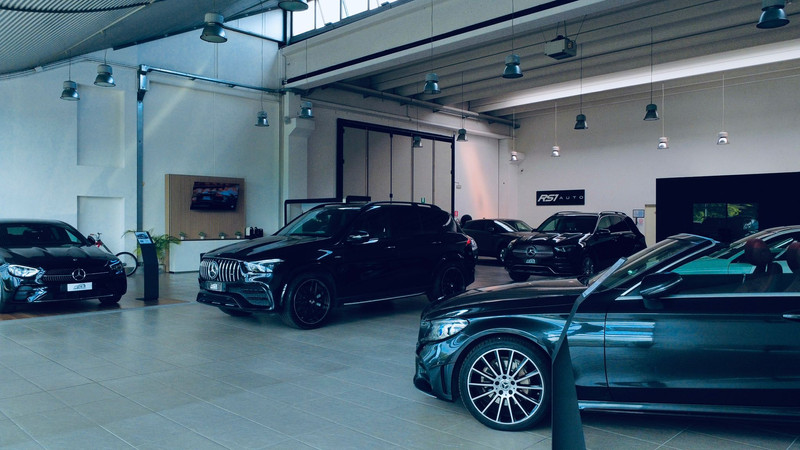 dealer showroom