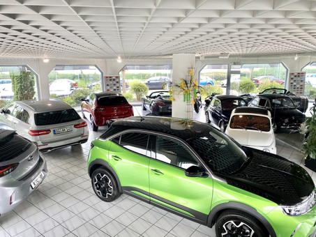 Autohaus H. P. Kircher GmbH &. Co. KG Logo