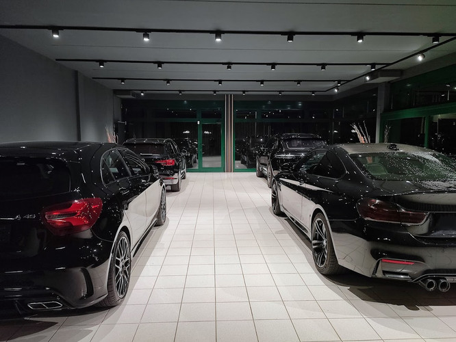 dealer showroom