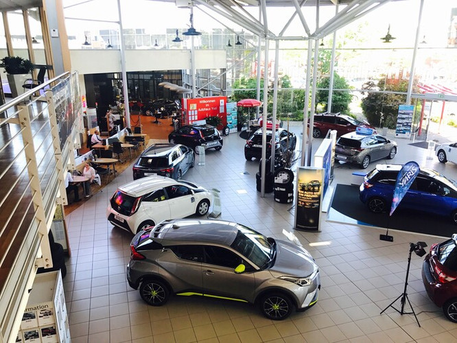 dealer showroom