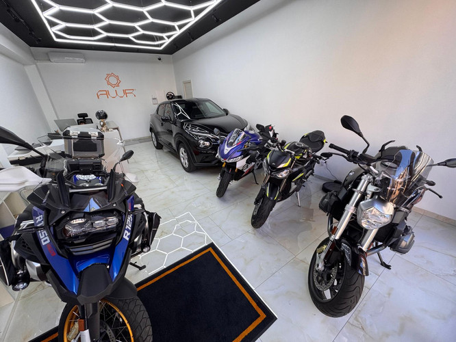 dealer showroom